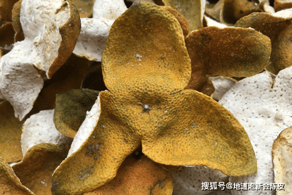 新会陈皮有几种<strong></p>
<p>法币有几种</strong>？
