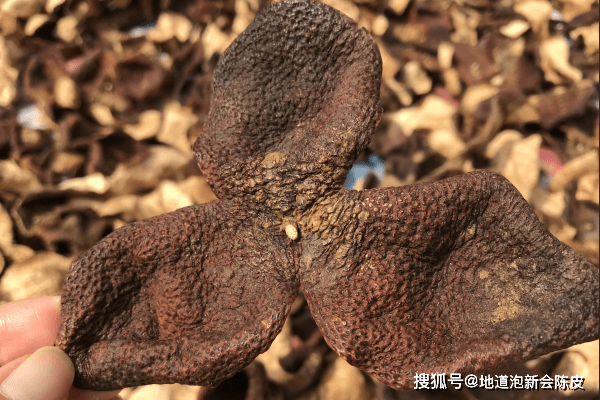 新会陈皮有几种<strong></p>
<p>法币有几种</strong>？