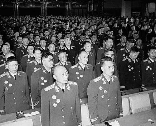 八路军115师参谋长周昆失踪案：未必携款潜逃<strong></p>
<p>三万法币</strong>，也许被人暗害