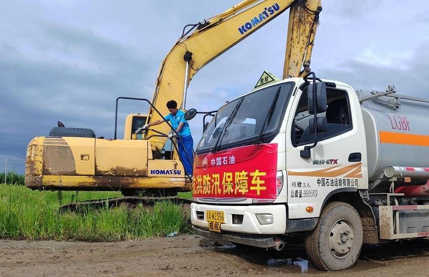 中国石油吉林销售公司:“救援队伍走到哪里<strong></p>
<p>中国石油股票行情</strong>,中国石油就保障到哪里”