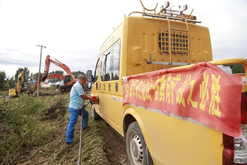 中国石油吉林销售公司:“救援队伍走到哪里<strong></p>
<p>中国石油股票行情</strong>,中国石油就保障到哪里”