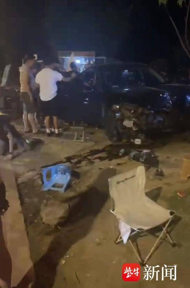 江苏苏州一男子炫车技失控撞上烧烤摊<strong></p>
<p>贵州茅台股票分析</strong>！二审宣判