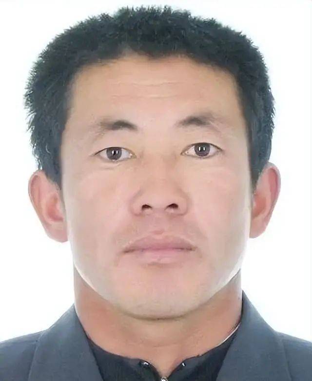 内蒙古一地发生重大刑案<strong></p>
<p>贵州茅台股票分析</strong>，警方悬赏5万元缉凶