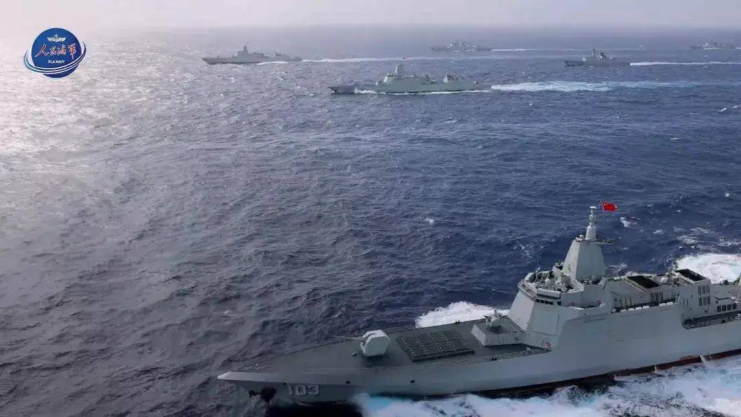 中国首个双航母战斗群横空出世<strong></p>
<p>股票名词</strong>！歼-15B/D居然悄悄装备这么多了？