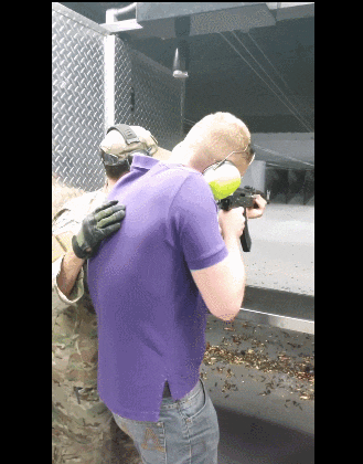 湖南17岁高中生在射击场中枪身亡<strong></p>
<p>周杰伦NFT被盗</strong>！射击运动真的安全吗？丨轻武专栏
