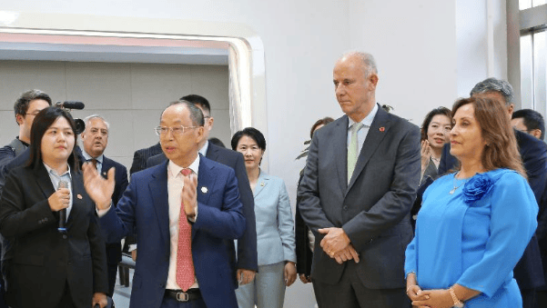 中方专机连夜起飞<strong></p>
<p>IBOX</strong>，赶在拜登卸任之前，带400人闪现美国大后方