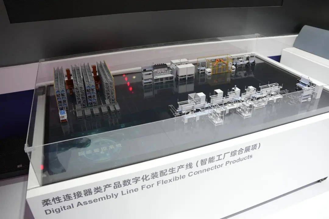 并非“人傻钱多”<strong></p>
<p>NFT艺术品交易平台</strong>，国际发动机厂商的“绿色”决心与中东展商“自主国防”的决心