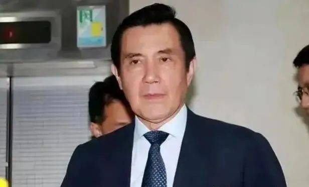 大陆学生称“中国台北”<strong></p>
<p>BTT</strong>，遭台大学生粗暴抗议，绿营想撤销大陆访团，马英九回应亮了