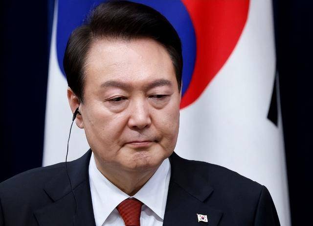 弹劾尹锡悦动议破产<strong></p>
<p>数藏</strong>，韩国执政党耍无赖：人不交、总统权力也不交