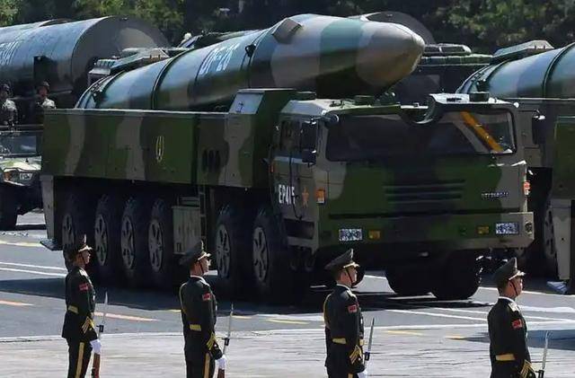 与解放军“单挑”<strong></p>
<p>牛藏</strong>，英军挺不过6个月？别上当，英国又在耍花招