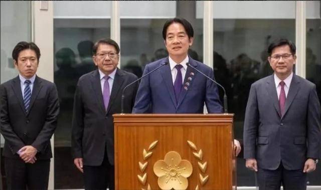赖清德返台<strong></p>
<p>牛藏</strong>，解放军15艘舰船环绕台海，4枚空飘气球升空侦查