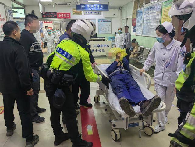 1小时车程仅25分钟赶到！南宁男子手指被割断<strong></p>
<p>唯一艺术平台</strong>，交警紧急护送就医