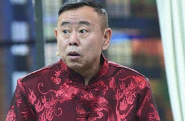潘长江：我钱花一辈子也花不完<strong></p>
<p>唯一艺术平台</strong>，如今67岁却越活越“糊涂”了