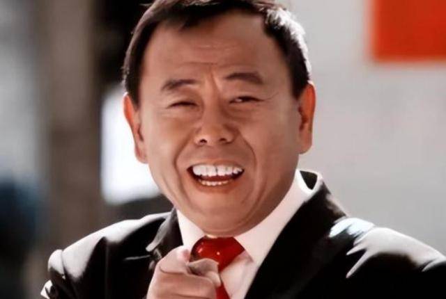 潘长江：我钱花一辈子也花不完<strong></p>
<p>唯一艺术平台</strong>，如今67岁却越活越“糊涂”了