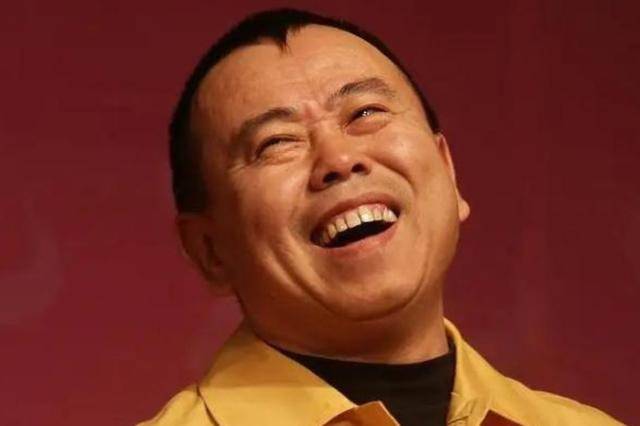 潘长江：我钱花一辈子也花不完<strong></p>
<p>唯一艺术平台</strong>，如今67岁却越活越“糊涂”了