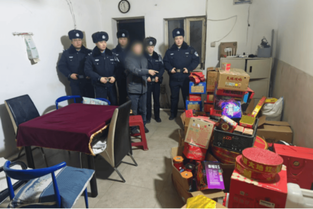 太危险<strong></p>
<p>百度超级链钱包</strong>！哈尔滨警方“拆掉”藏在居民区的“定时炸弹”
