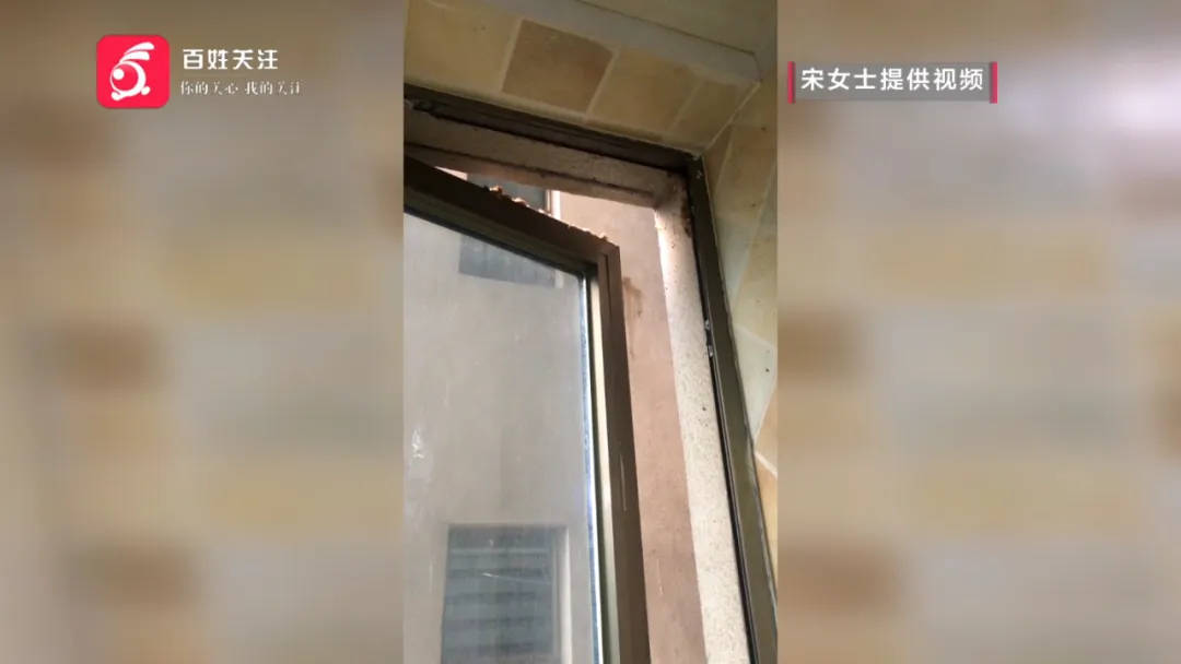 恶心坏了！贵阳一女子家中被扔进一颗“炸弹”<strong></p>
<p>十八数藏</strong>，残羹剩饭炸开花