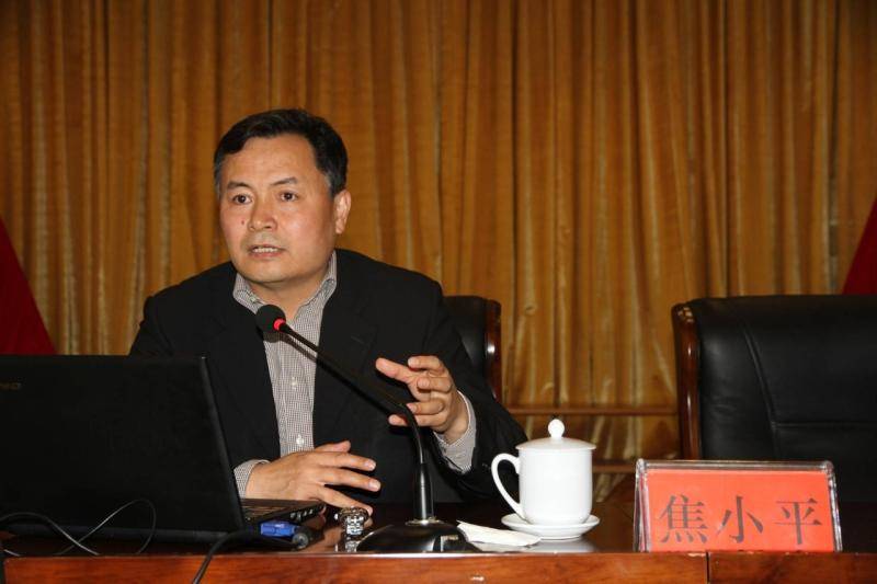 副处级贪到副部级<strong></p>
<p>物联网</strong>，从财政部“空降”半年就落马，他获刑14年