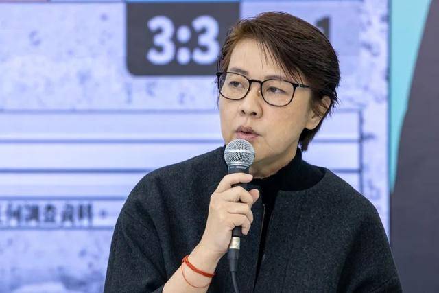 黄珊珊曝柯文哲自愿戴电子脚镣<strong></p>
<p>大数据</strong>，主因是为探视父亲