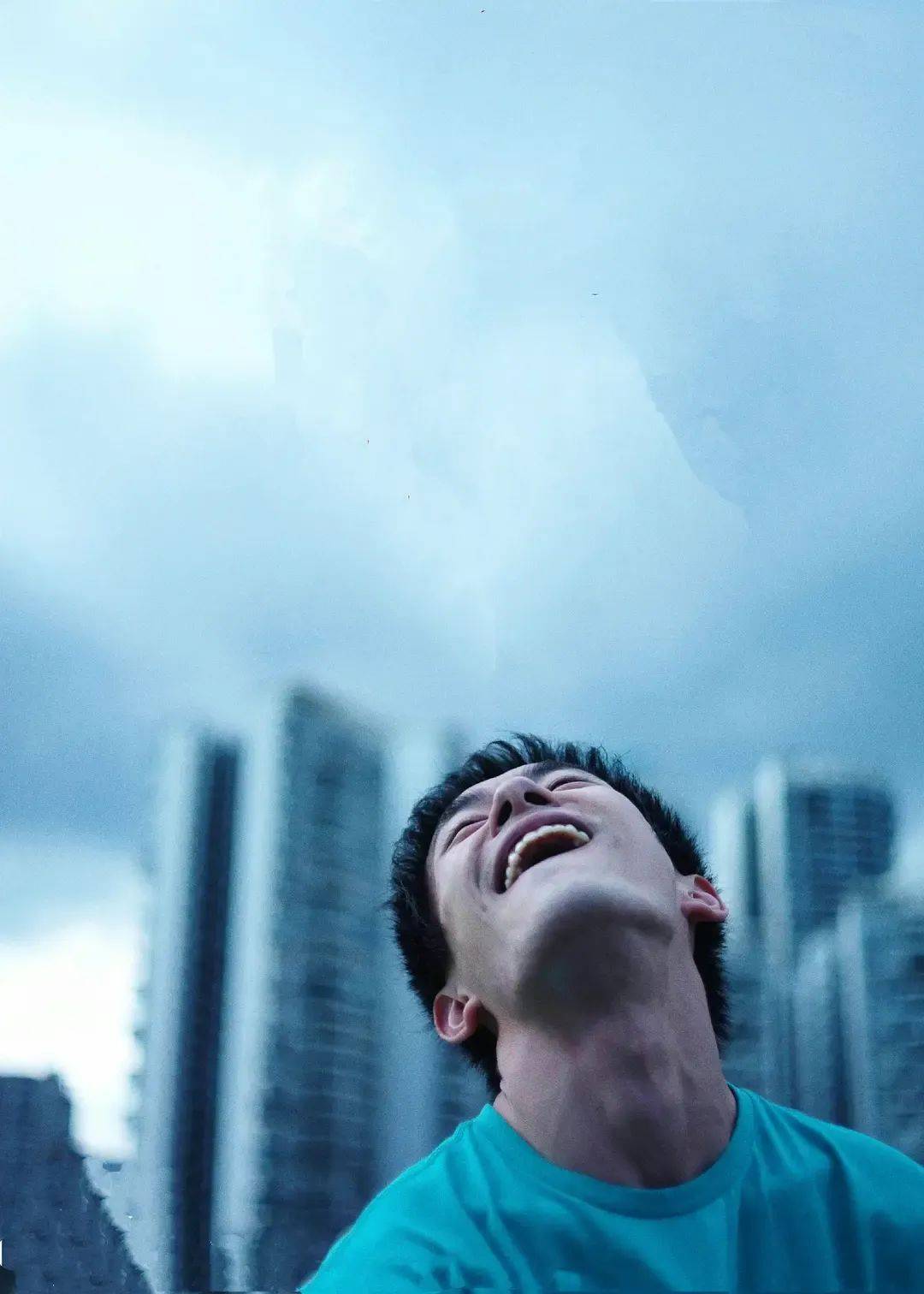 五天破3亿<strong></p>
<p>云计算</strong>，易烊千玺演技封神！文艺片《小小的我》成票房爆款，做对了什么？