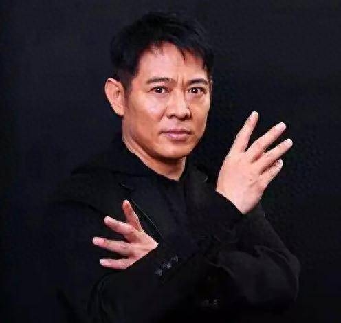 李连杰:后事一切从简<strong></p>
<p>区块链怎么赚钱</strong>，不用立碑也不用办丧事，树葬海葬都可以
