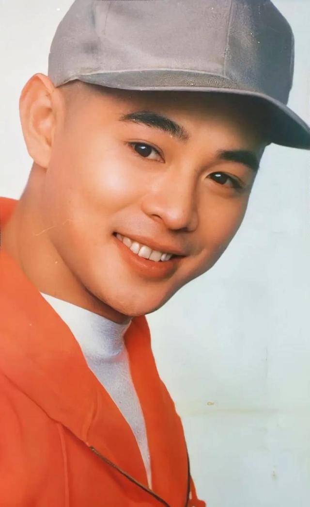 李连杰:后事一切从简<strong></p>
<p>区块链怎么赚钱</strong>，不用立碑也不用办丧事，树葬海葬都可以