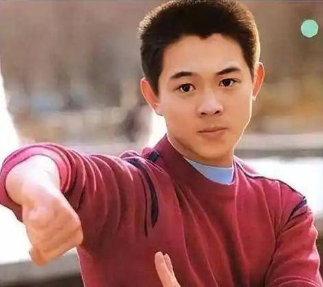 李连杰:后事一切从简<strong></p>
<p>区块链怎么赚钱</strong>，不用立碑也不用办丧事，树葬海葬都可以