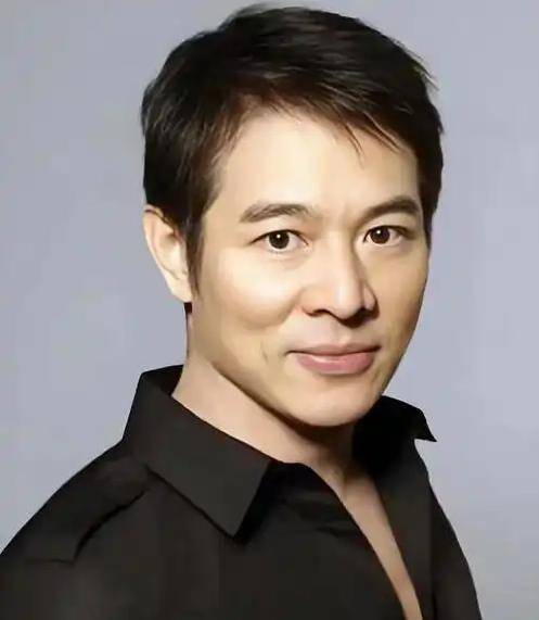 李连杰:后事一切从简<strong></p>
<p>区块链怎么赚钱</strong>，不用立碑也不用办丧事，树葬海葬都可以