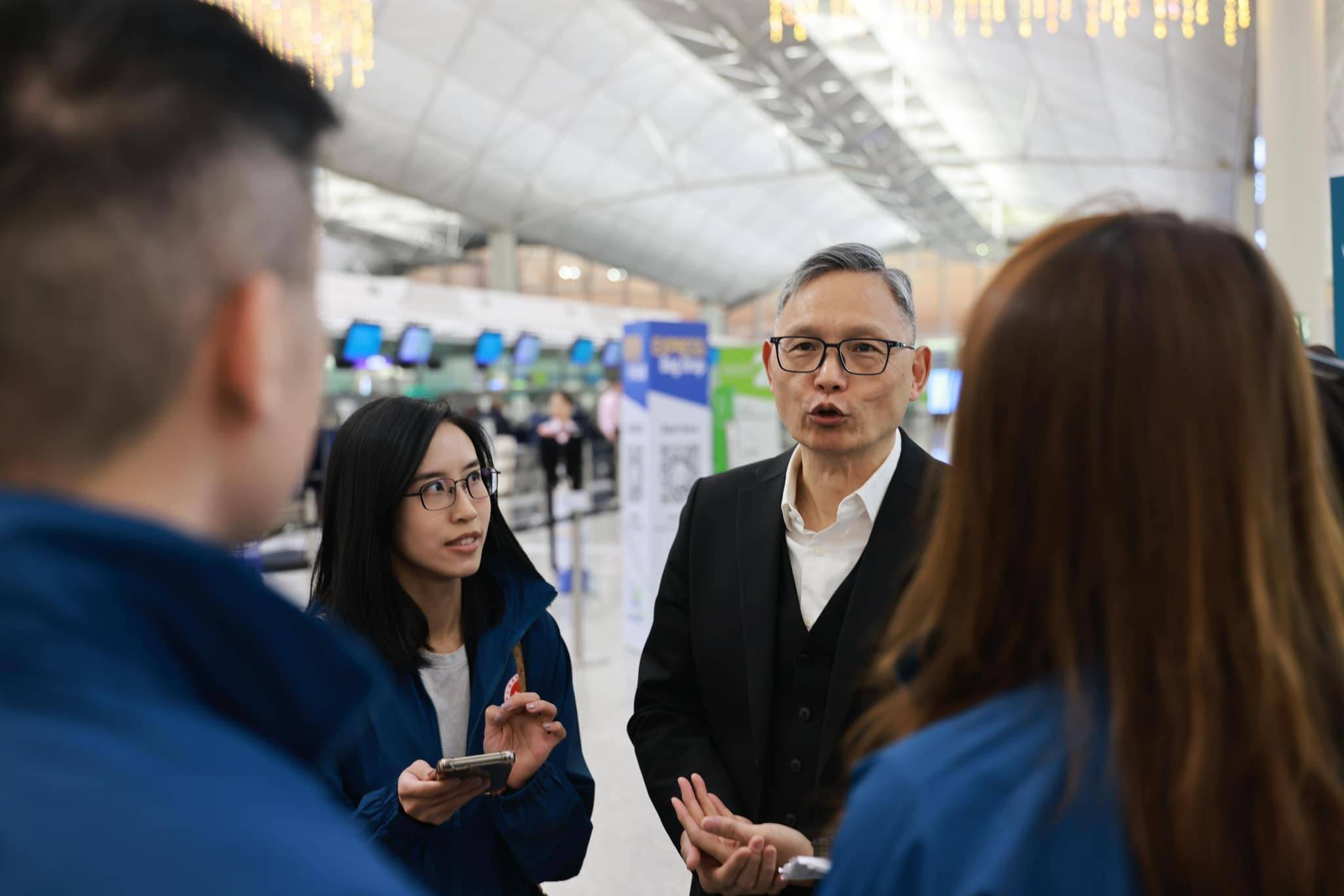 仍有12名港人被困缅甸<strong></p>
<p>VDX交易所</strong>，香港派专责小组前往泰国跟进