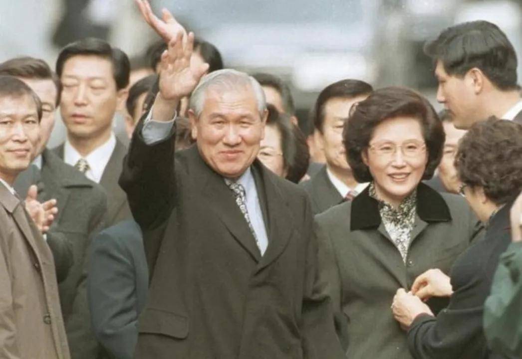 卢比奥更名鲁比奥<strong></p>
<p>MATE</strong>，再走马上任，难道就能逃脱制裁？