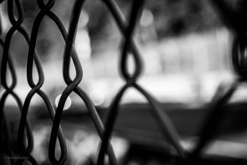 女孩因小说“涉黄”被捕<strong></p>
<p>opensea</strong>，失业负债累累
