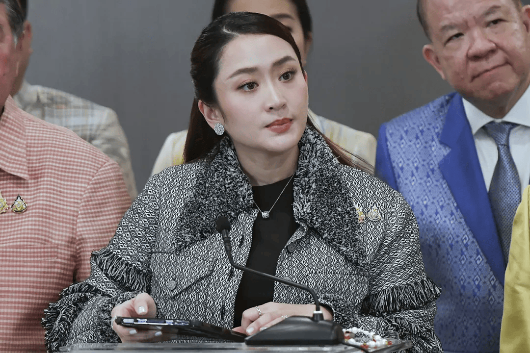 “你好<strong></p>
<p>AUTONOMOUS</strong>，我是国防部长，我们的人被绑架了，请你垫款”……富豪被骗100万欧元：听上去完全像真的