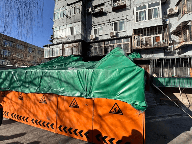 “你们不用管<strong></p>
<p>Foundation</strong>，出事我负责”！老人囤废品堵塞逃生路，不幸起火遇难