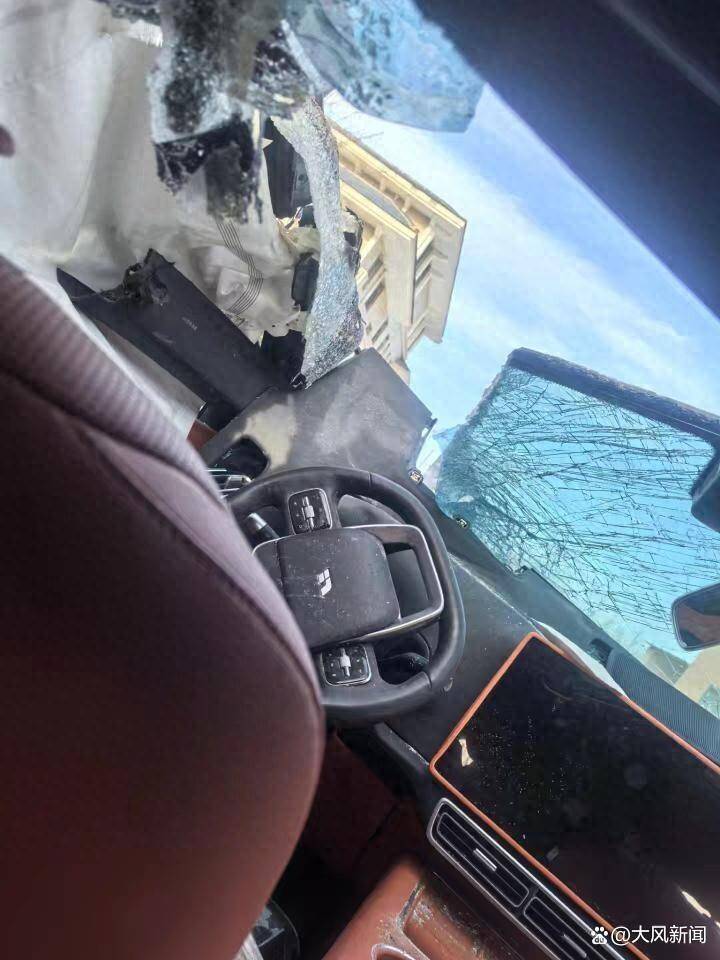 两个安全气囊都没弹开？男子驾“理想”追尾铲雪车<strong></p>
<p>币安币钱包</strong>，颅骨骨折当场昏迷