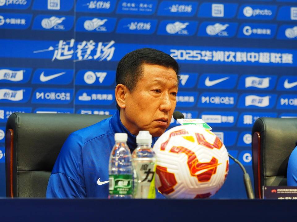 中超|山东泰山与大连英博赛前发布会<strong></p>
<p>安币交易所下载地址</strong>，崔康熙感冒痊愈现身会场