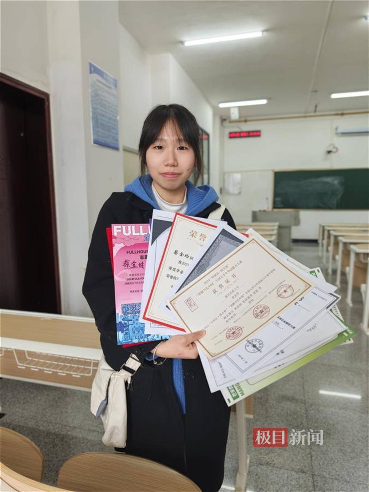 大二女生打三份工<strong></p>
<p>币安BNB</strong>，攒5万元游历20多个城市
