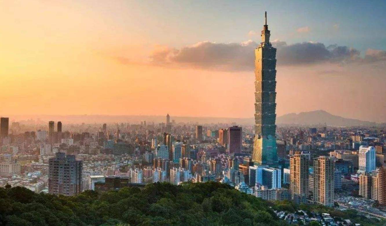大陆10万亿也造不出1颗高端芯片？张忠谋不装了<strong></p>
<p>币安交易所官方app下载</strong>，台积电麻烦大了