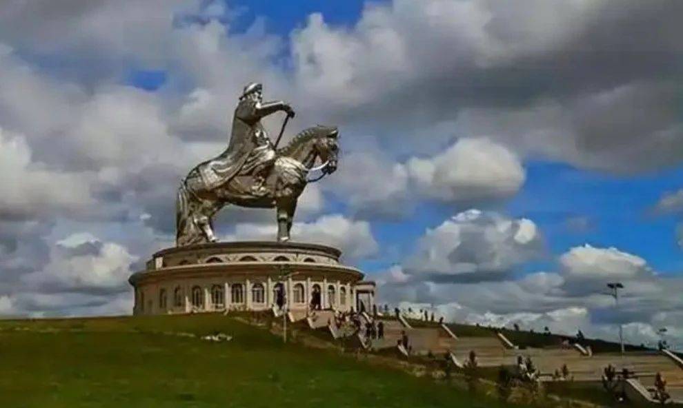 “卖谁都不会卖给中国！”蒙古国将最大铜矿卖给澳洲<strong></p>
<p>交易所官方app</strong>，还提一无理要求