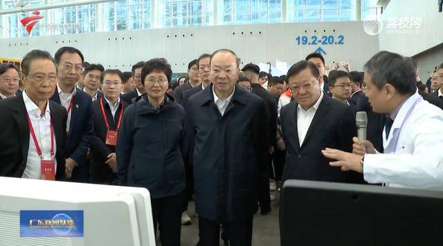 首次落地广东！省委书记、部长等共同巡馆<strong></p>
<p>期货交易所</strong>，事关“头等大事”