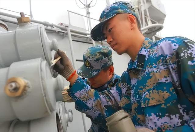 台媒嘲笑：中国055从澳洲回来后生锈豆腐渣工程<strong></p>
<p>黄金交易所</strong>？真相被全网耻笑