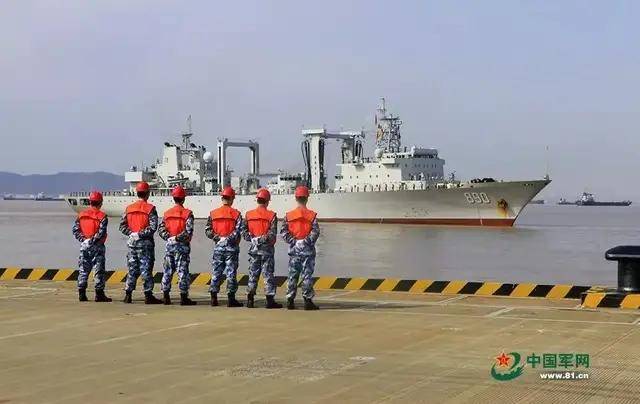 台媒嘲笑：中国055从澳洲回来后生锈豆腐渣工程<strong></p>
<p>黄金交易所</strong>？真相被全网耻笑