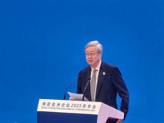 原央行行长周小川：还有近1亿人没有参保！这是必须解决的问题！养老保险发展还是不充分<strong></p>
<p>周大福股票</strong>，我们需要增加居民收入