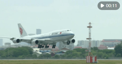 国家主席习近平抵达金边<strong></p>
<p>乌克兰</strong>，开始对柬埔寨进行国事访问