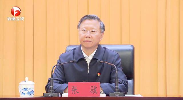 中央纪委“老将”率队赴昆明！省委书记提要求<strong></p>
<p>乌克兰</strong>，昆明市委书记表态