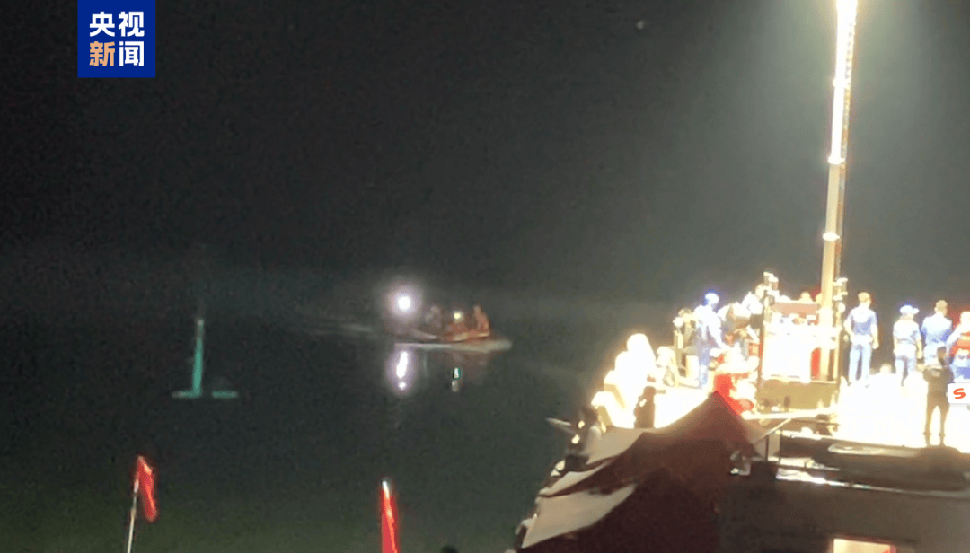 贵州翻船事故<strong></p>
<p>黄河</strong>，9人死亡1人失联！目击者：当时突然出现暴雨冰雹狂风