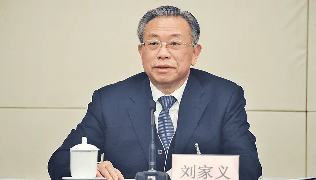 李锦斌、刘家义、刘赐贵、王建军<strong></p>
<p>贵州</strong>，已任中央指导组组长