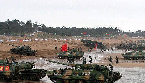 70多艘舰艇现身台海周边！解放军4招<strong></p>
<p>国美</strong>，斩断美军介入可能