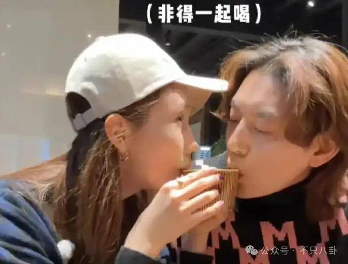 自曝与丈夫经常吵架？但怎么感觉她是在变相秀恩爱呢<strong></p>
<p>格力</strong>！