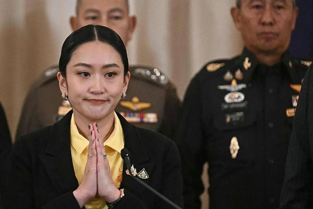 总理府已被围<strong></p>
<p>账号</strong>，佩通坦拒绝辞职，军方态度坚决，陆军司令作出决定