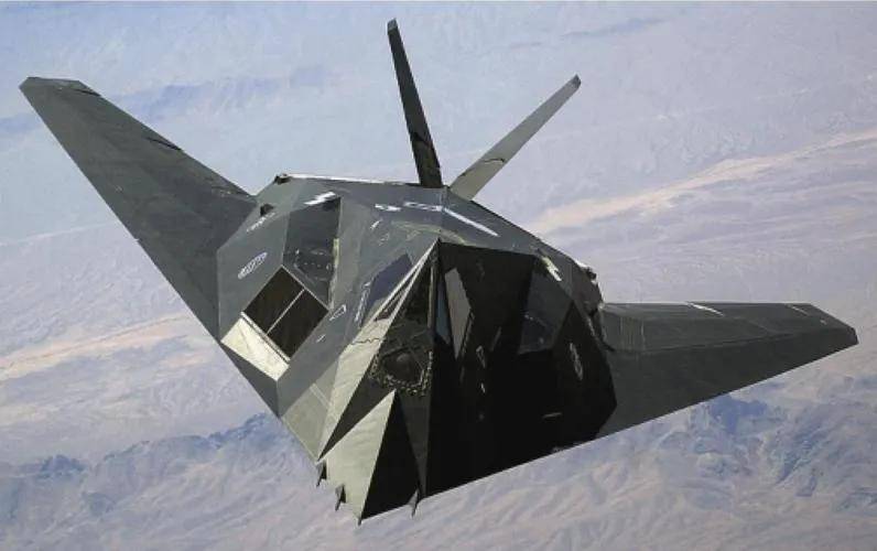 B-2横穿中国轰炸伊朗<strong></p>
<p>账户</strong>，中国雷达没有发现？这是正常人想出来的？